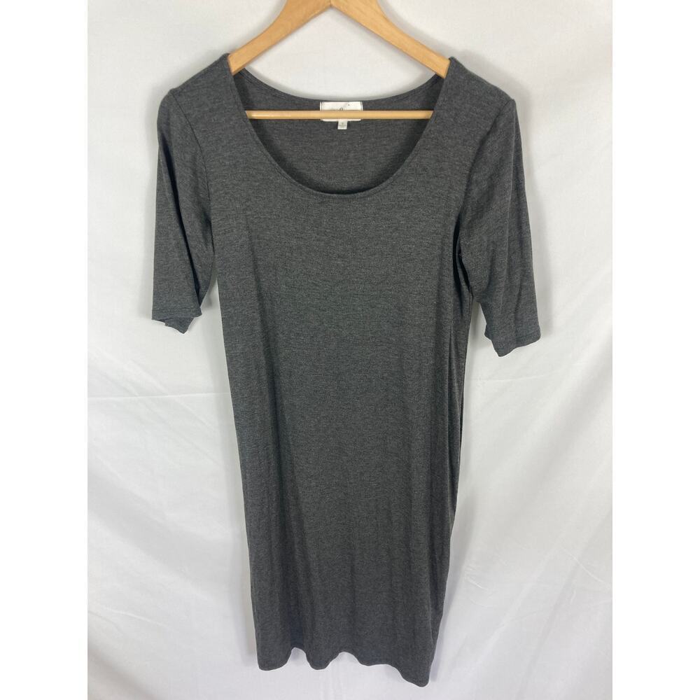 Thyme & Honey Short Sleeve Grey Dress Size Small